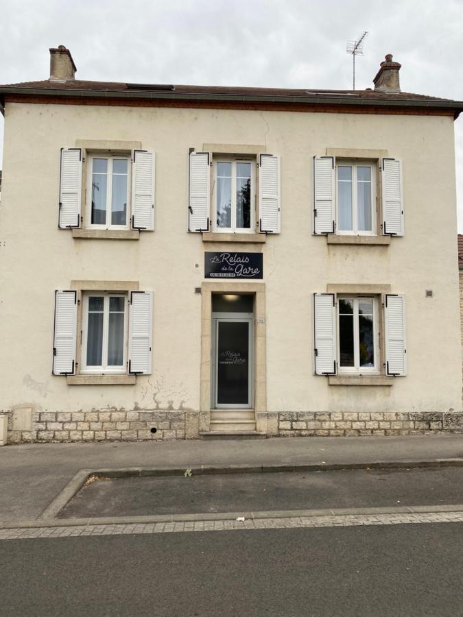 多勒 Le Relais De La Gare酒店 外观 照片